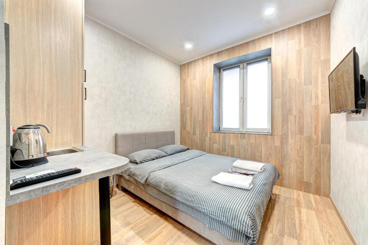 1 Room Apartment Near National Circus Kiev Buitenkant foto